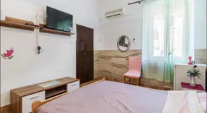 Two Room Eva - Image 5
