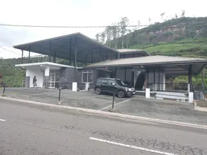 Singing Hills Hotel - Image 5