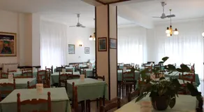 Hotel 2 Mari - Vieste - Image 5