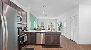 Beautiful 2BR Townhome Close to beach/Mayo Clinic. - Image 3