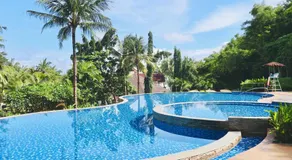 Cozy Camaya Coast Beach Villa with Roofdeck & FUN - Image 3