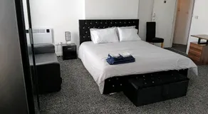 Liv's place - Image 4