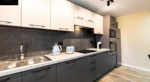 Peaceful, comfy 1BR Nature Retreat: Serene Bliss by 360 Estates - Image 4