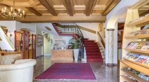 Glanzhof Hotel & Apartments - Image 5
