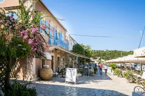 Sea Front Fiscardo Rooms - Image 1