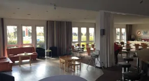 AK 1 Hotel - Image 3
