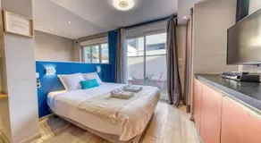 Suite & Spa - Jacuzzi - Sauna - Image 2