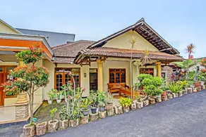 SPOT ON 91850 Hotel Citra Indah - Image 2