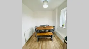 "Fishermans House" By Greenstay Serviced Accommodation - Large 4 Bed House With Parking - The Perfect Choice For Contractors, Families & Mixed Groups - Image 4