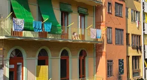 EL MUSSOL DE LA VILA Camprodon, balconets amb vistes a la plaça - Image 3