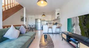 KozyGuru | Balmain | 2BTownhouse bridge view - Image 2