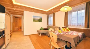 Ferienwohnung 'Feldererhof Gsies Apt Almenblick' mit Bergblick, Gemeinschaftsgarten und WLAN - Image 2