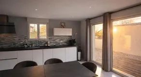 Maison avec piscine - Image 5