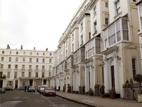 Pembridge Palace Hotel - Image 1