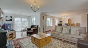 3 Bed in Wroxham oc-1496 - Image 2