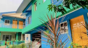 Auslyn Guest House - Image 2