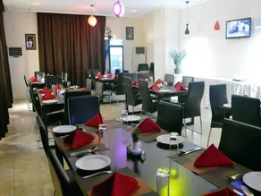 De Santos Hotel - Image 2