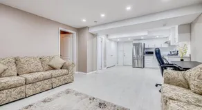 Hidden Gem: Spacious Basement - Image 2
