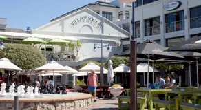 Zzzone Boutique Hostel - Image 5
