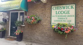 Chiswick Lodge Hotel - Image 3