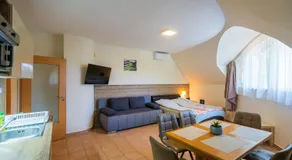 Künszler Apartmanház - Image 4