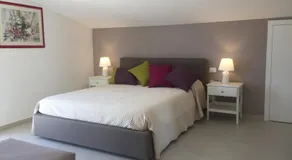Linda's B&B - Image 5