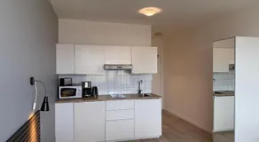 Ocean Breeze Apartments - Image 3