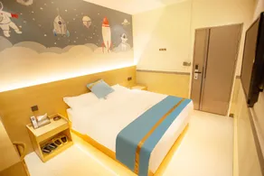 Jing Shang Relax Luxury Hotel (Zhongkai Xinyue Plaza Branch) - Image 4
