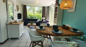Bungalow avec terrasse et jardin - Image 4