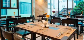 CCT Luxury Hotel - Image 3