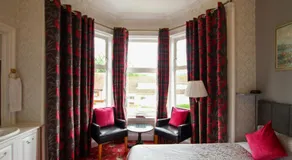 Dunallan Guest House - Image 2