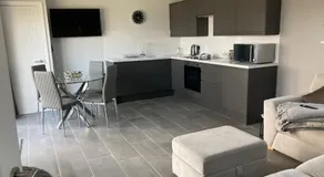 2 bedroom 4 person purpose built single story barn - Image 2