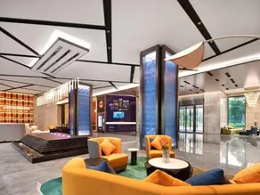 Hampton by Hilton Nantong Railway Station - Image 3