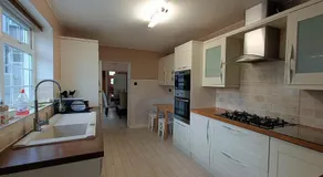 Quadruplex with Hot Tub & Pool Table - Image 4
