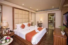 Shakun Hotels And Resorts - Image 4