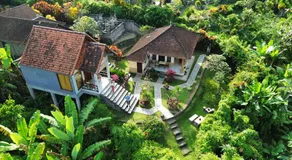 Alamku Bungalow - Image 2