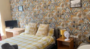 Lwr Ormeau Guest House - Image 2