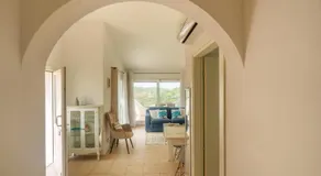 Appartement 'Appartamento Vue sur Mer' avec piscine partagée, terrasse privée et climatisation - Image 4