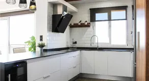 Beautiful Apartment In Elche With House Sea View - Image 3