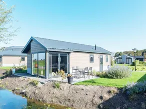 Comfortable chalet located in the Polder - Image 1