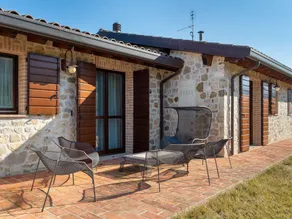 Lavish Holiday Home in Marsciano with Swimming Pool - Image 5