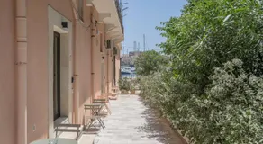 Eos - Elegant Apartments & Suites - Image 5