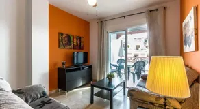 Apartamento 2 Dormitorios y Terraza - Image 2