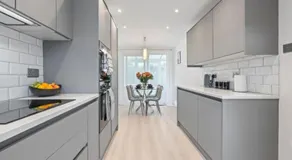 New! Sleeps 6-Free Parking-Long stays-Contractors - Image 2