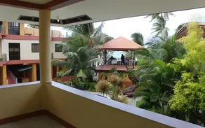 Lost Horizon Beach Dive Resort - Image 4