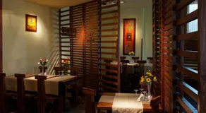 Hotel Oasis - Image 3