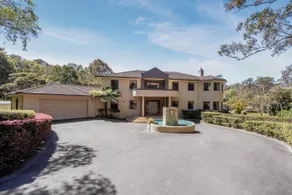 The Valley Way Luxury Estate - Image 5