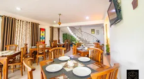 Hotel Mount Castle - Image 3