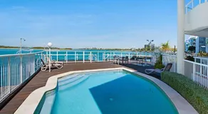 Pumicestone Quays by Luxury Escapes Caloundra - Image 4