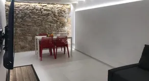 IL VICOLETTO Luxury Apartments - Image 4